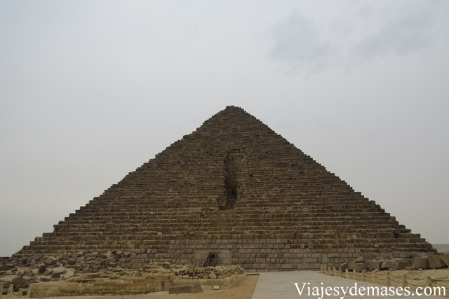 Pirámide de Micerinos, Giza