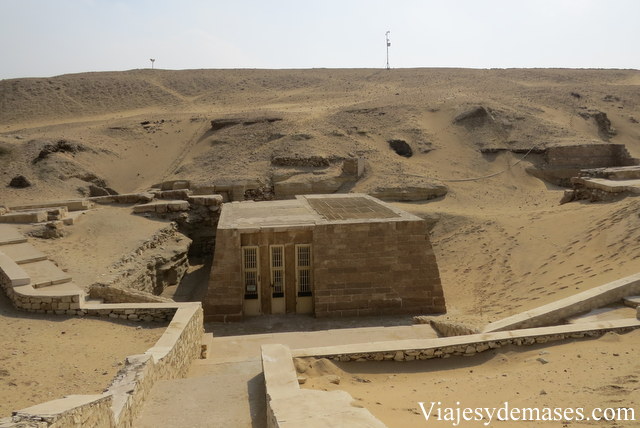 Los objetos encontrados en estas tumbas se encuentran en el Museo del Cairo.