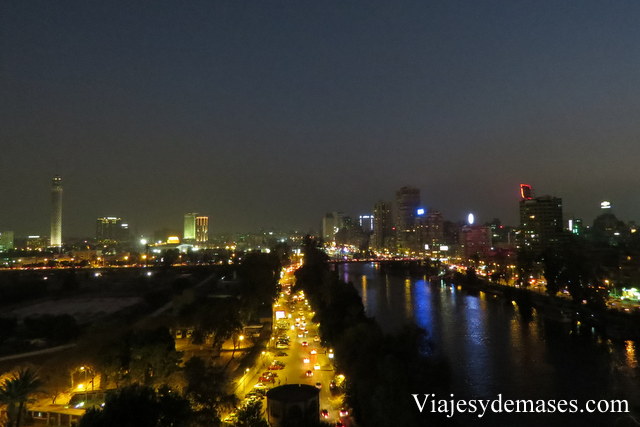 Vista de un brazo del Nilo desde un piso 11.