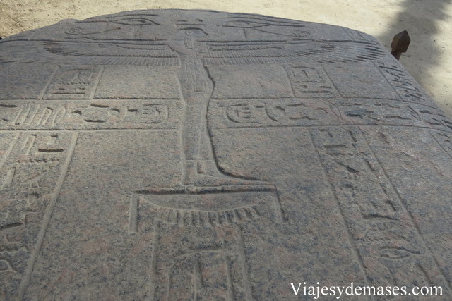 Estela hieroglífica, Memphis, Egipto.