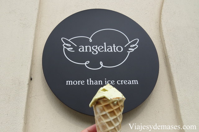 Mi helado de pistacho.