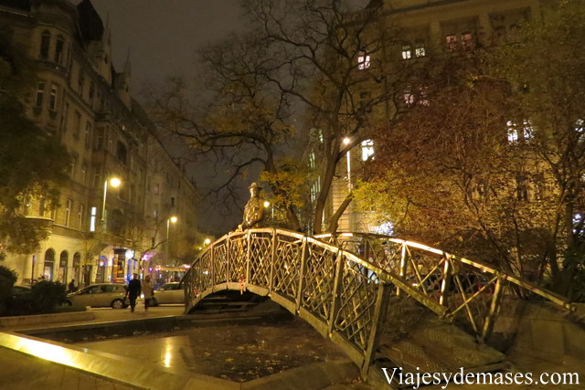 Estatua de Imre Nagy, Budapest