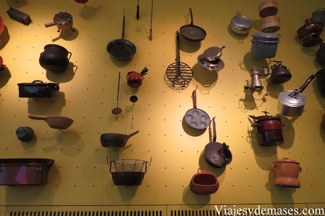 La historia de las ollas y sartenes.